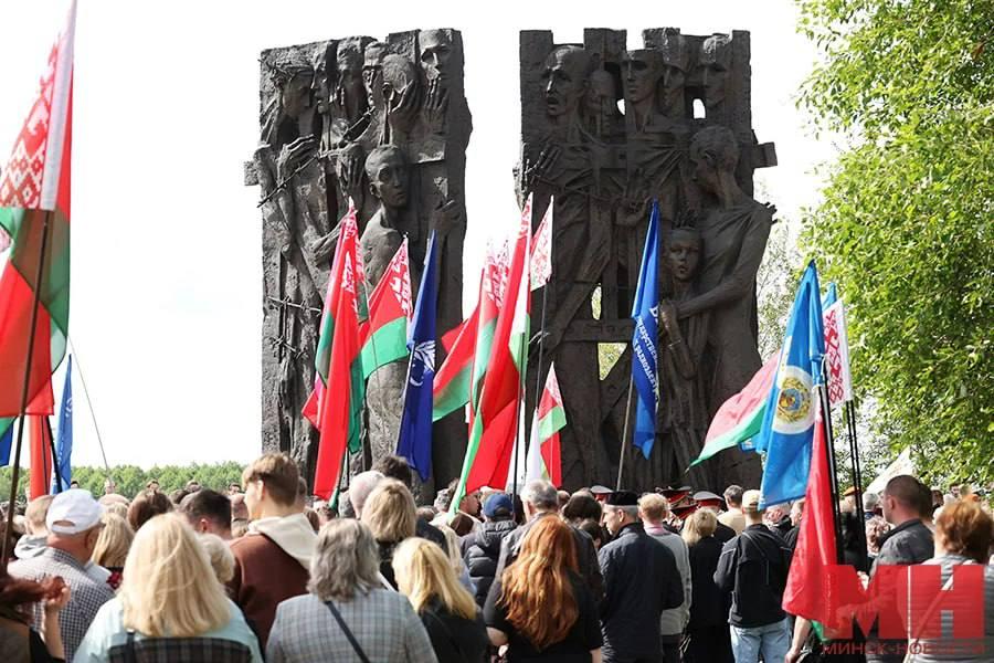 22 июня 2025 почет у монумента врата памяти 01