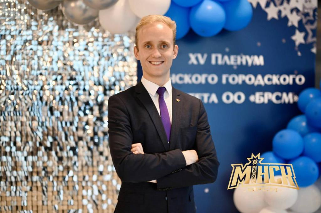 алексей пикус